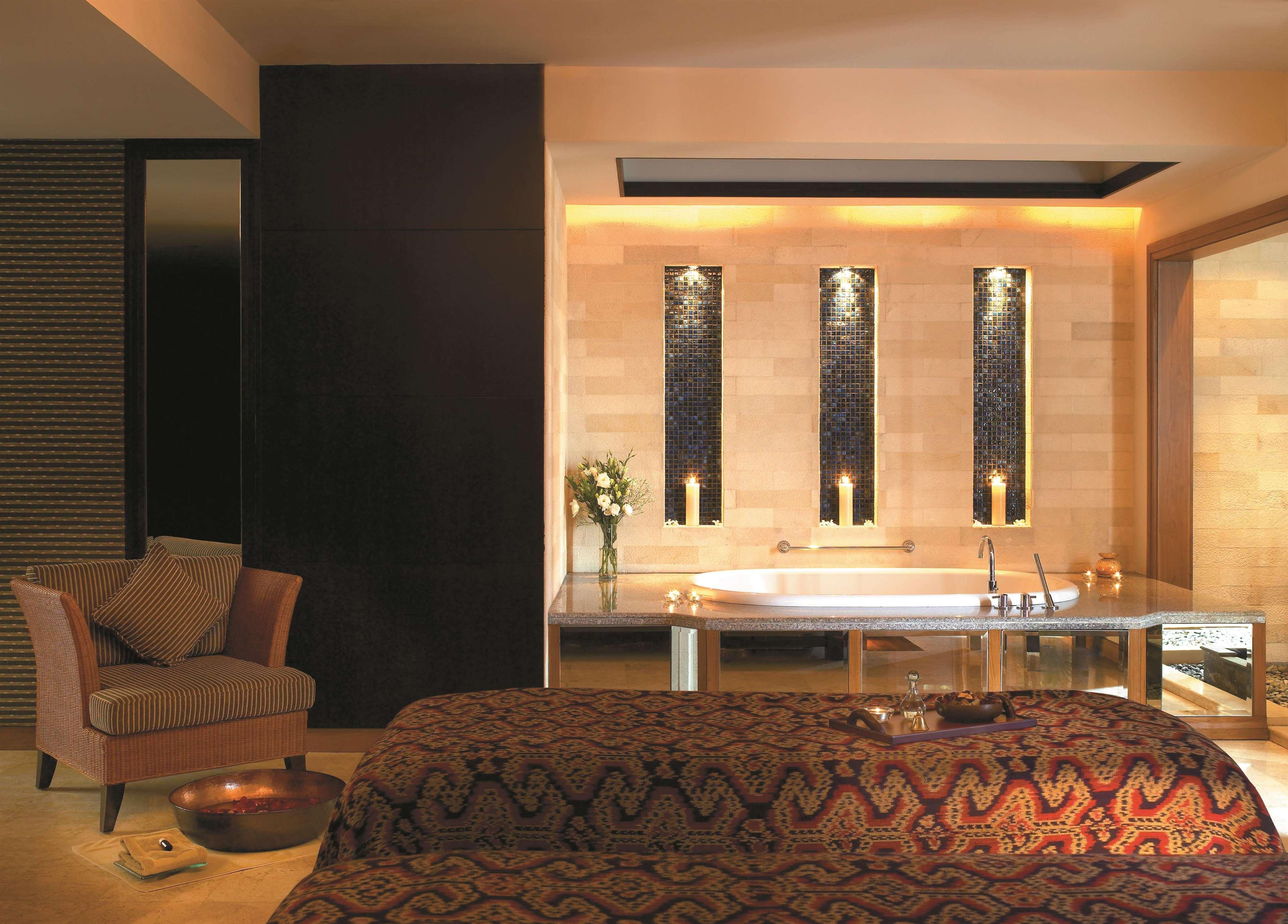 Shangri-la Surabaya Habitación foto